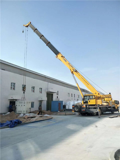 雁峰区“超载就喊停”—— 吊车的 “重量保镖” 技术